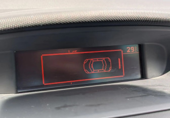 Подержанный автомобиль Peugeot 408 2018 года (12 фото)