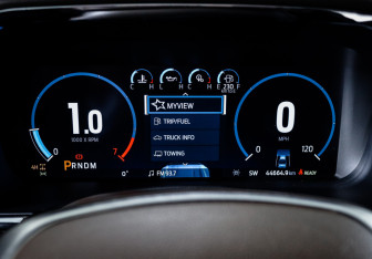 Подержанный автомобиль Ford F-150 2023 года (11 фото)