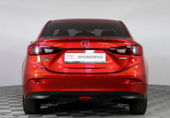 Подержанный автомобиль Mazda 3 Sedan 2014 года (6 фото)
