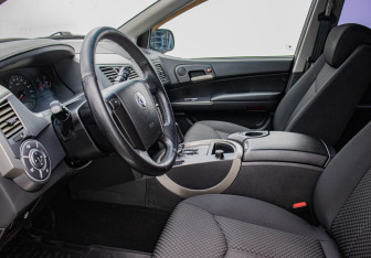 Подержанный автомобиль SsangYong Actyon 2014 года (10 фото)