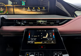 Новый Infiniti QX80 2025 (11 фото)