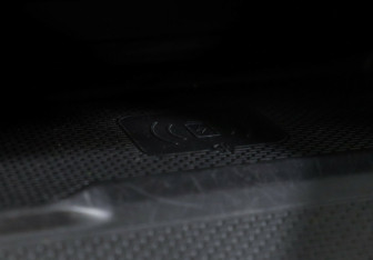 Подержанный автомобиль Geely Monjaro 2022 года (24 фото)