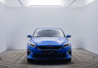 Подержанный автомобиль Kia Ceed Hatchback 2019 года (2 фото)