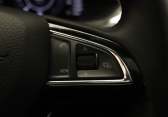 Подержанный автомобиль Skoda Superb Liftback 2024 года (13 фото)