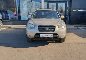 Подержанный автомобиль Hyundai Santa Fe 2008 года (2 фото)