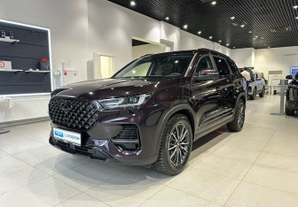Подержанный автомобиль Chery Tiggo 8 Pro 2023 года (1 фото)
