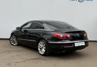 Подержанный автомобиль Volkswagen Passat CC 2011 года (7 фото)