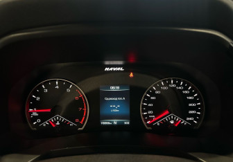 Подержанный автомобиль Haval F7 2021 года (14 фото)