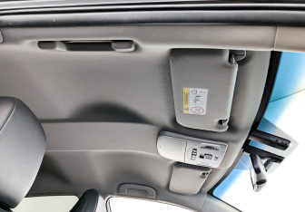 Подержанный автомобиль Toyota Camry Sedan 2019 года (23 фото)