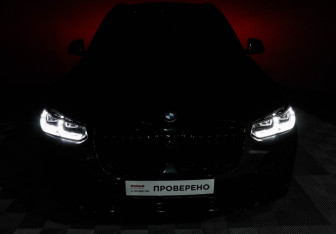 Подержанный автомобиль BMW X3 2024 года (17 фото)