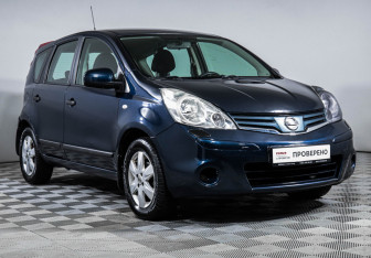 Подержанный автомобиль Nissan Note 2011 года (3 фото)
