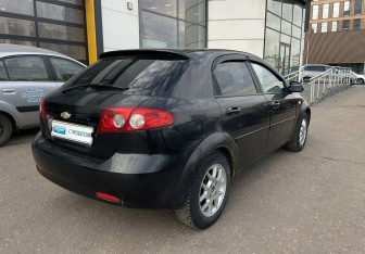 Подержанный автомобиль Chevrolet Lacetti Hatchback 2008 года (4 фото)