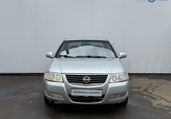 Подержанный автомобиль Nissan Almera Classic 2006 года (2 фото)