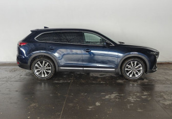 Подержанный автомобиль Mazda CX-9 2018 года (8 фото)