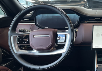 Новый Land Rover Range Rover 2025 (3 фото)