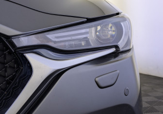 Подержанный автомобиль Mazda CX-5 2019 года (11 фото)