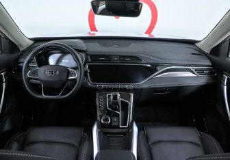 Подержанный автомобиль Geely Atlas Pro 2023 года (8 фото)