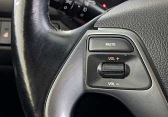 Подержанный автомобиль Kia Rio Sedan 2015 года (26 фото)