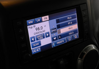 Подержанный автомобиль Jeep Wrangler 2013 года (15 фото)