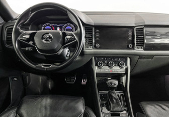 Подержанный автомобиль Skoda Kodiaq 2021 года (12 фото)