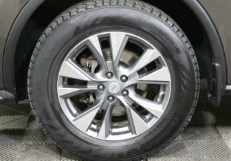 Подержанный автомобиль Nissan Murano Suv 2016 года (8 фото)