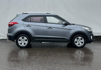Подержанный автомобиль Hyundai Creta 2021 года (4 фото)