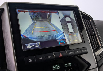 Подержанный автомобиль Toyota Land Cruiser Suv 2018 года (29 фото)