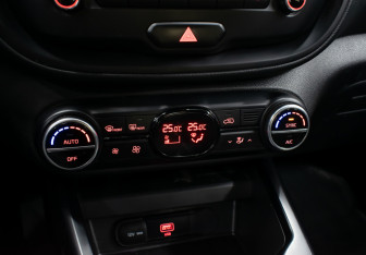 Подержанный автомобиль Kia Soul 2019 года (18 фото)