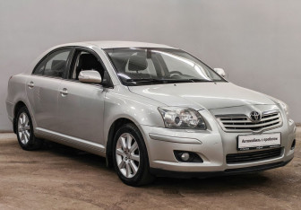 Подержанный автомобиль Toyota Avensis Sedan 2007 года (3 фото)