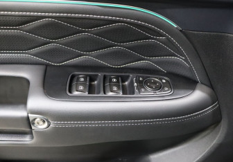 Подержанный автомобиль Tank 300 2024 года (11 фото)