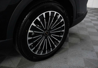 Подержанный автомобиль Exeed RX 2023 года (5 фото)