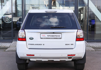 Подержанный автомобиль Land Rover Freelander 2011 года (5 фото)