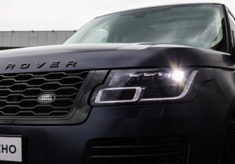 Подержанный автомобиль Land Rover Range Rover 2018 года (30 фото)