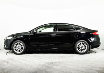 Подержанный автомобиль Ford Mondeo Sedan 2016 года (3 фото)
