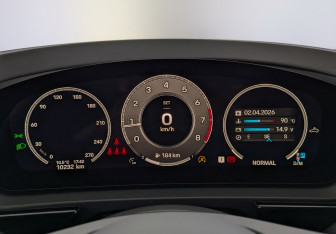 Подержанный автомобиль Porsche Cayenne 2024 года (13 фото)