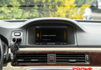 Подержанный автомобиль Volvo XC70 2014 года (12 фото)