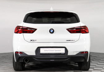 Подержанный автомобиль BMW X2 2021 года (4 фото)
