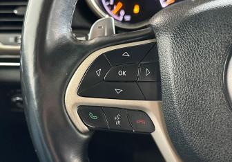 Подержанный автомобиль Jeep Grand Cherokee 2013 года (13 фото)