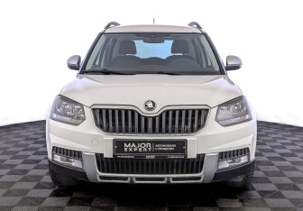 Подержанный автомобиль Skoda Yeti 2015 года (2 фото)