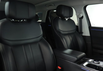 Подержанный автомобиль Jaecoo J7 2023 года (16 фото)