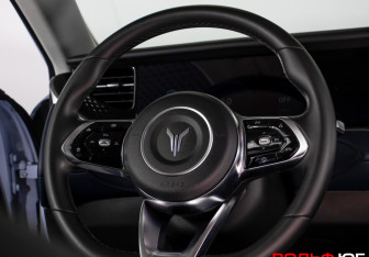 Подержанный автомобиль Voyah Free 2023 года (16 фото)