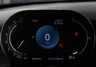 Подержанный автомобиль MINI Hatch 2021 года (11 фото)