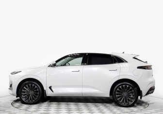 Подержанный автомобиль Changan UNI-K 2023 года (6 фото)