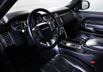 Подержанный автомобиль Land Rover Range Rover 2016 года (15 фото)