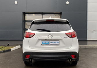 Подержанный автомобиль Mazda CX-5 2013 года (6 фото)