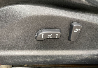 Подержанный автомобиль Nissan Teana 2012 года (17 фото)