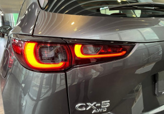 Новый Mazda CX-5 2025 (4 фото)
