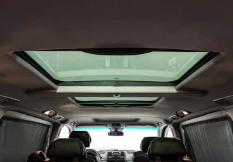 Подержанный автомобиль Mercedes-Benz Viano 2013 года (20 фото)