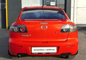 Подержанный автомобиль Mazda 3 Sedan 2007 года (6 фото)