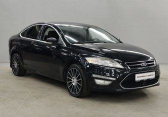 Подержанный автомобиль Ford Mondeo Sedan 2011 года (3 фото)